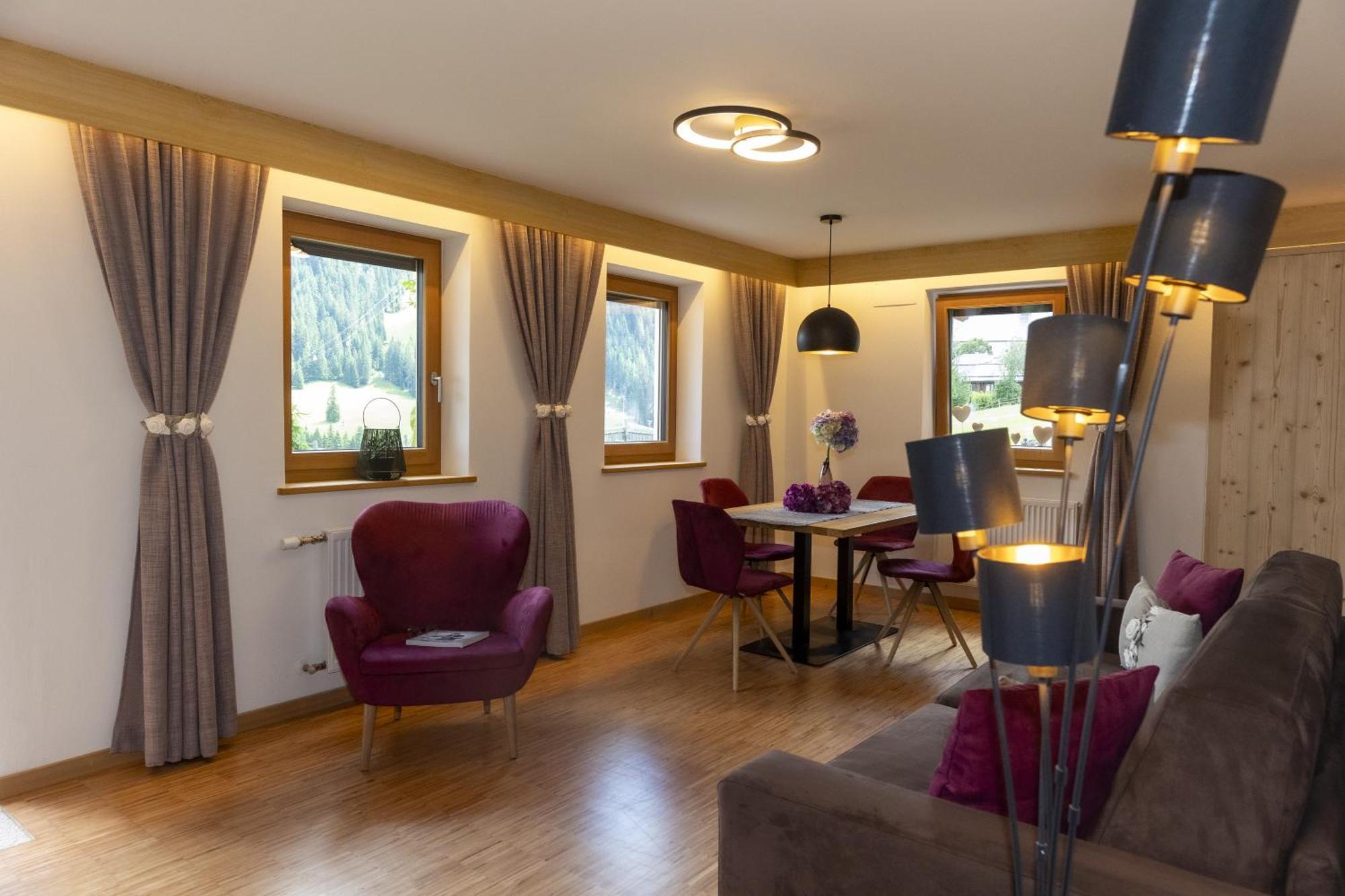 Appartamenti Loretta La Villa  Pokoj fotografie